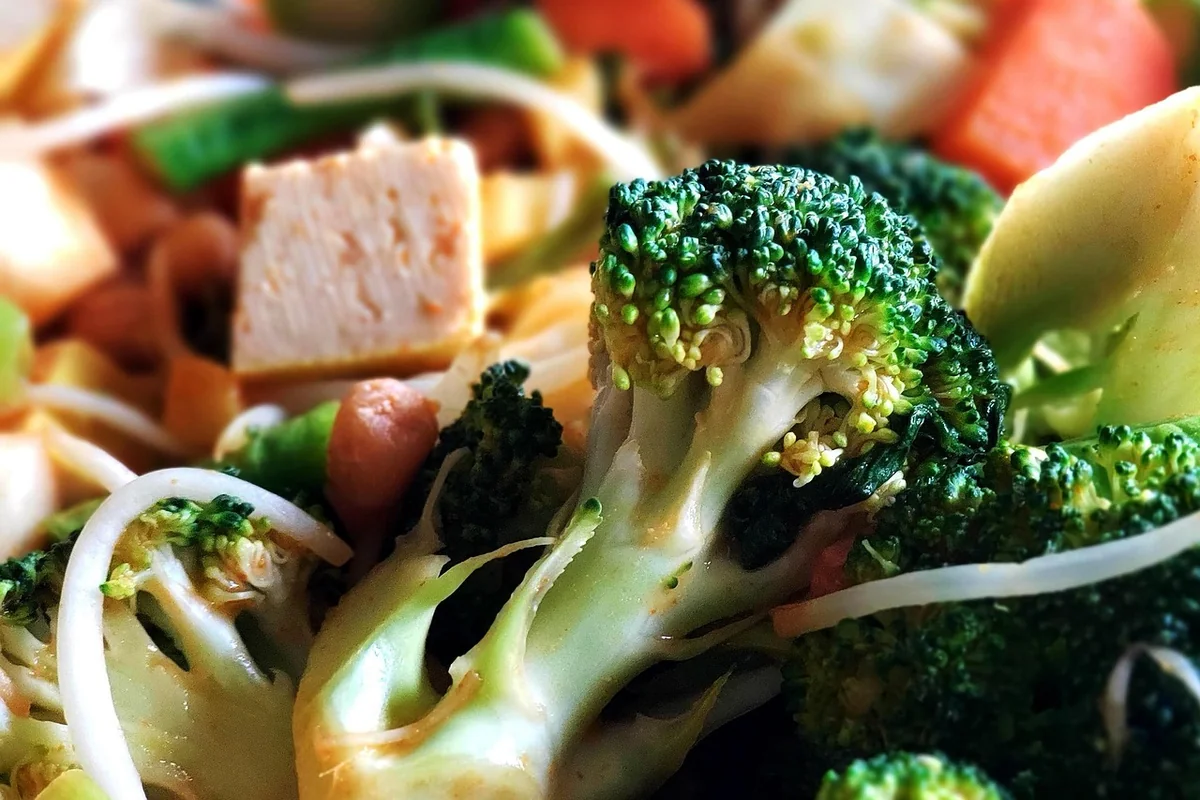 Recette tofu légumes facile : le wok de tous les jours